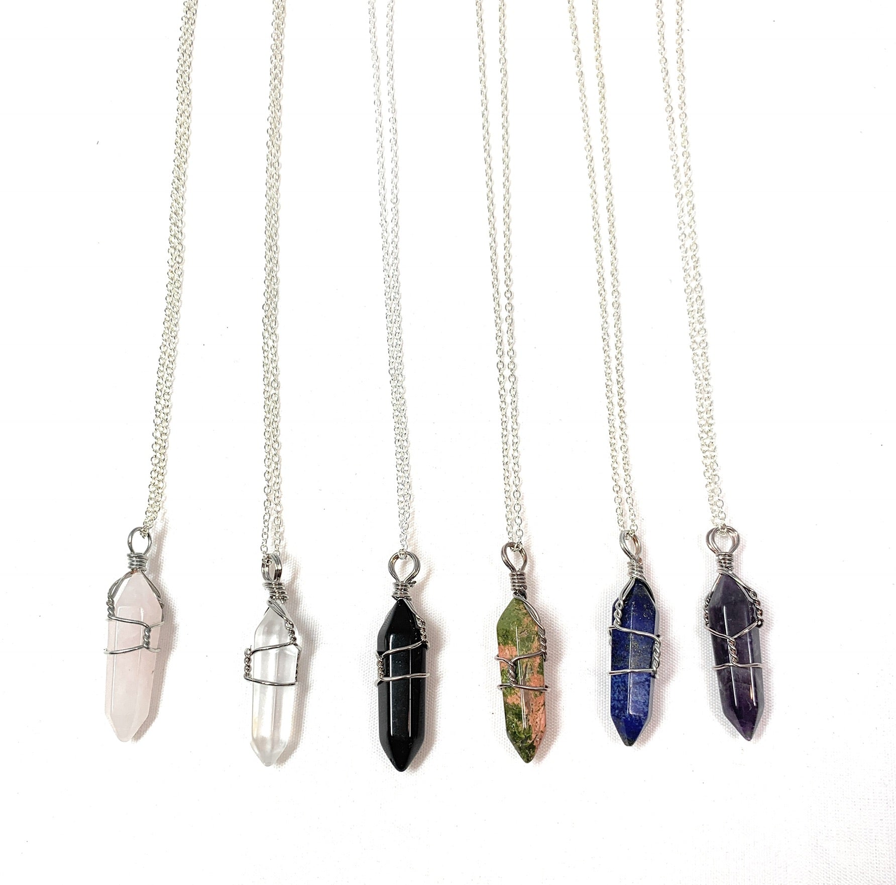 Copper Natural Gemstone Point Necklace - Healing Crystal Point Pendant  Necklace at Rs 550/piece in Jaipur